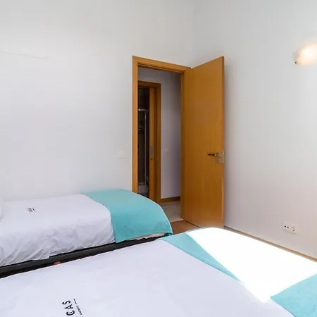 Santa Luzia View 2br Pool, Ac & Parking * Funchal (Madeira)