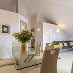 Santa Luzia View 2br Pool, Ac & Parking Apartment *