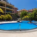 Santa Luzia View 2br Pool, Ac & Parking Lejlighed